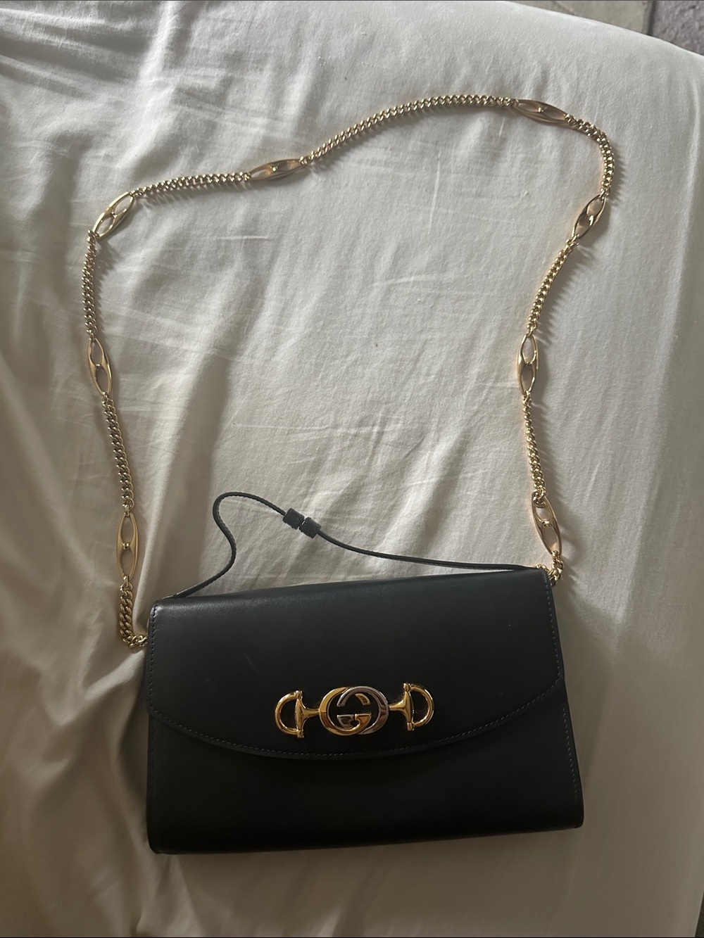 Gucci Zumi Small Shoulder Bag